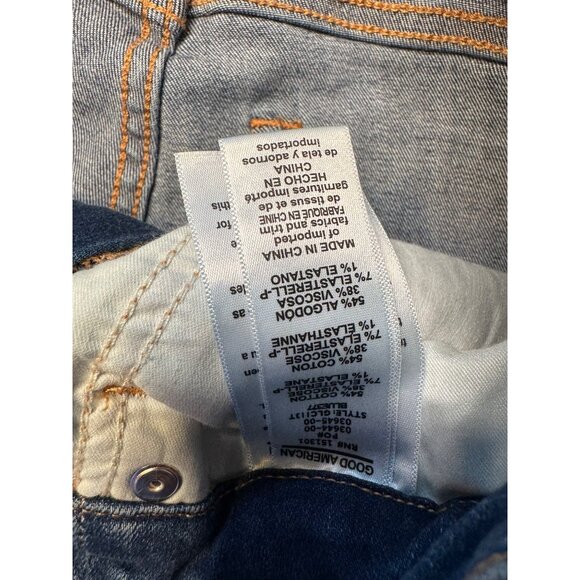 Good American Good leg Crop Size 4/27 Distressed Stretchy Slim High Rise NWT - Picture 7 of 9